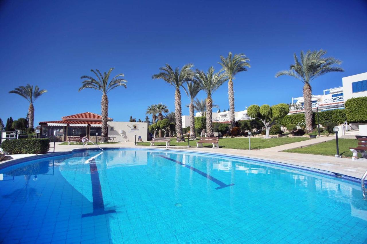Coral Bay Suite Cyprus Exterior photo